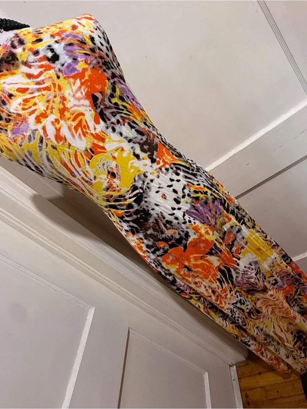 Peter Nygård White Orange Black Knit Maxi Dress Size 10 - Picture 9 of 10